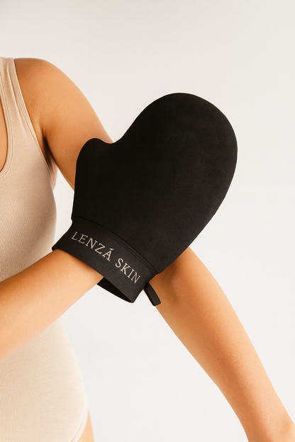 The Smooth Glow Set: Tanning Mousse + Hydrating Cream + Mitt